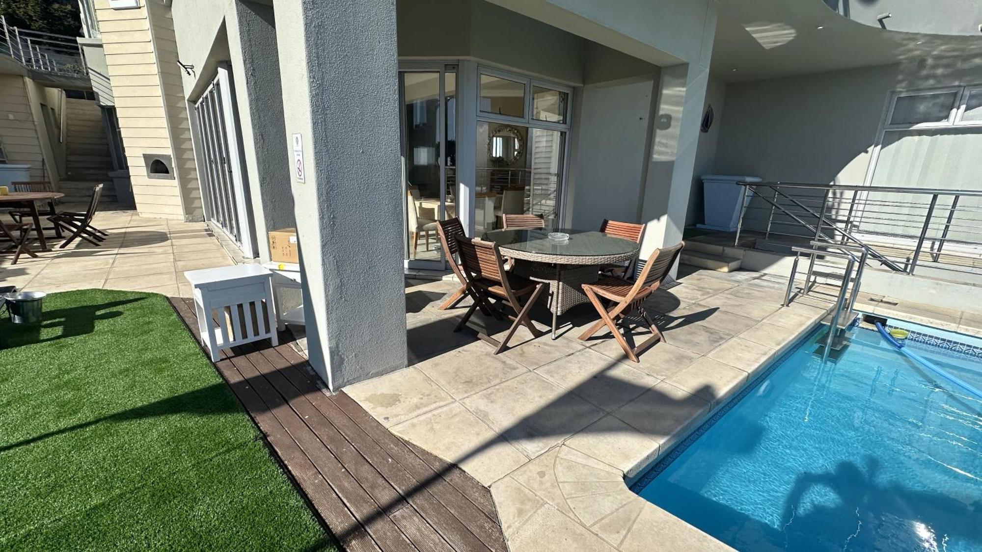 Oceansnest Guest House Bloubergstrand Exterior foto